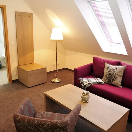 Hotel Bernstein Acamed