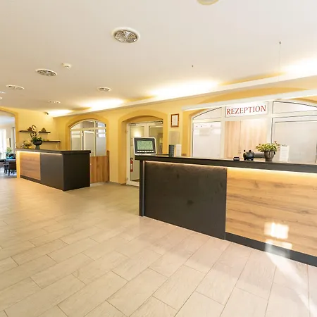 Bernstein Acamed Hotel Nienburg (Saxony-Anhalt)