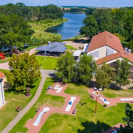 Hotel Bernstein Acamed