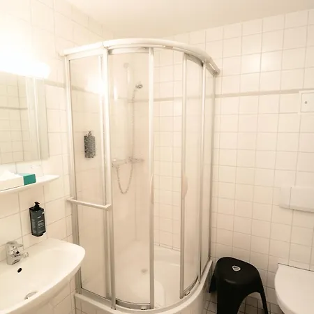 Otel Bernstein Acamed 3*