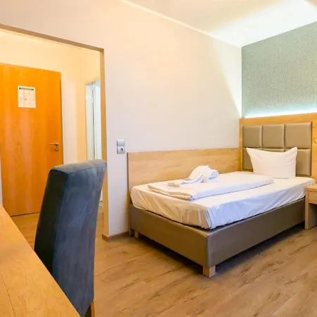 Hotel Bernstein Acamed