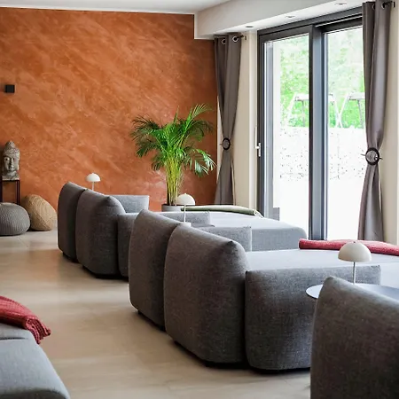 Hotel Bernstein Acamed 3*