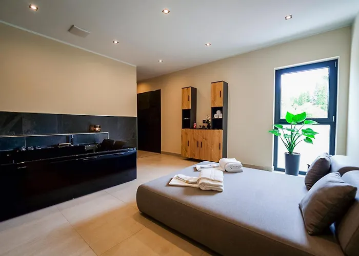 Bernstein Acamed Nienburg (Saxony-Anhalt)