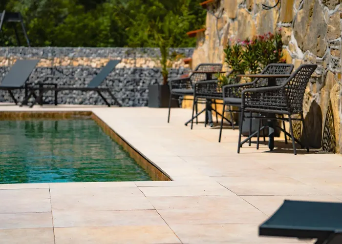 Hotel Bernstein Acamed 3*