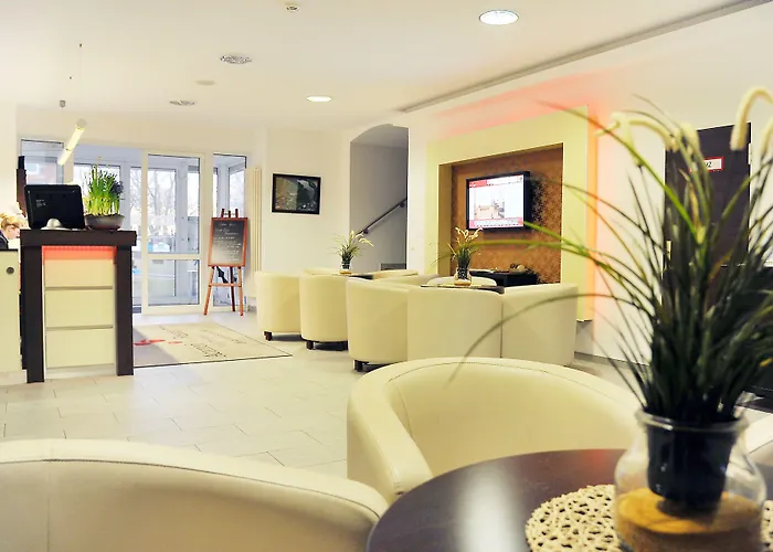 Bernstein Acamed Hotel Nienburg (Saxony-Anhalt)