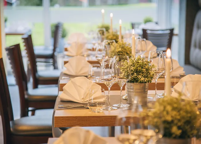 Bernstein Acamed Hotel Nienburg (Saxony-Anhalt)