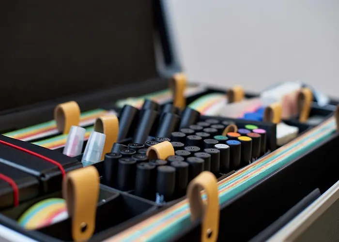 Bernstein Acamed מלון 3*