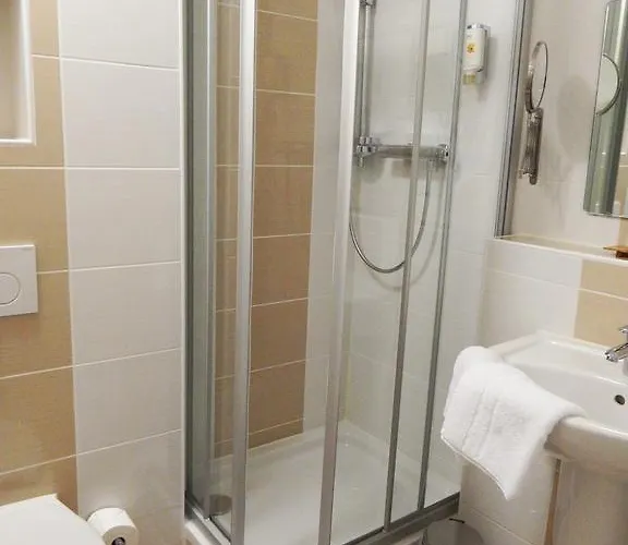 Bernstein Acamed Hotel Nienburg (Saxony-Anhalt)