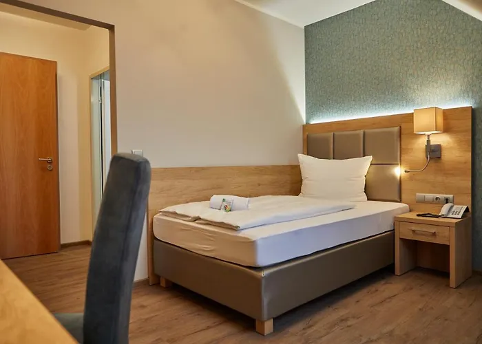 Bernstein Acamed Nienburg (Saxony-Anhalt)